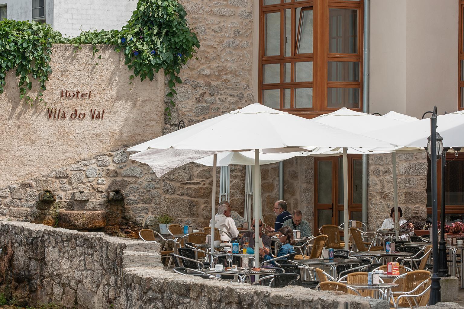 Hotel Vila Do Val O Valadouro Bagian luar foto