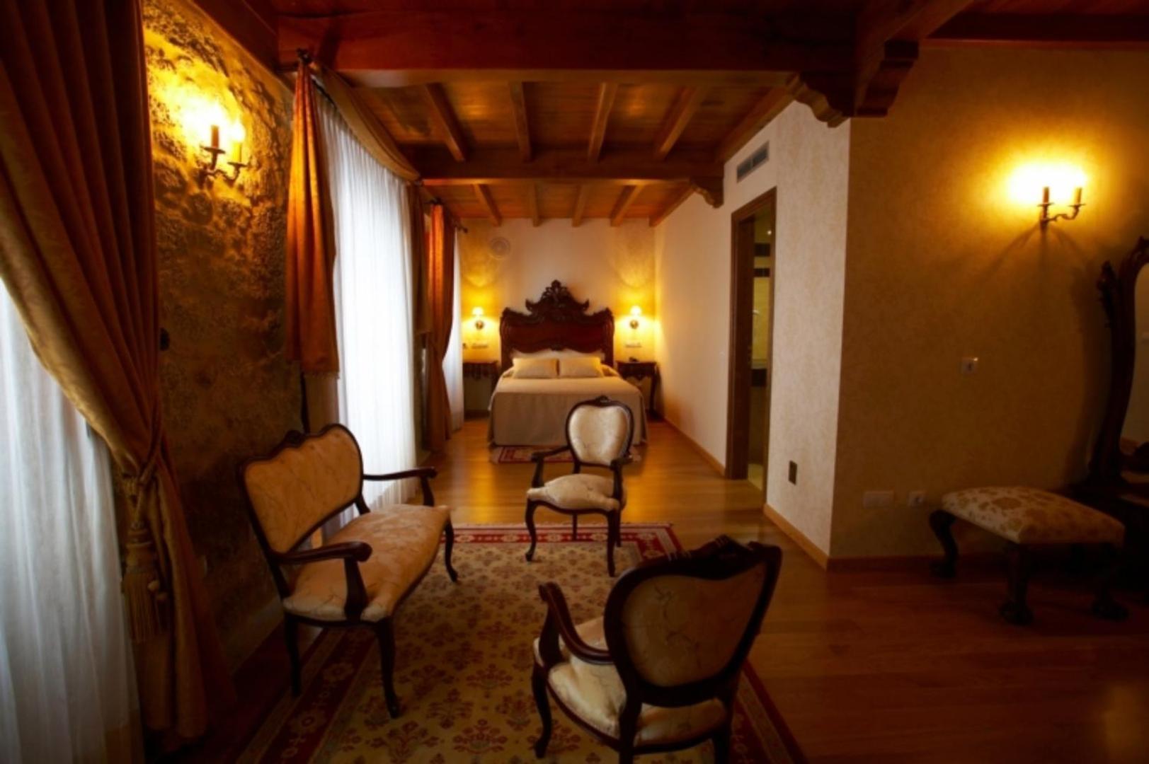 Hotel Vila Do Val O Valadouro Bagian luar foto