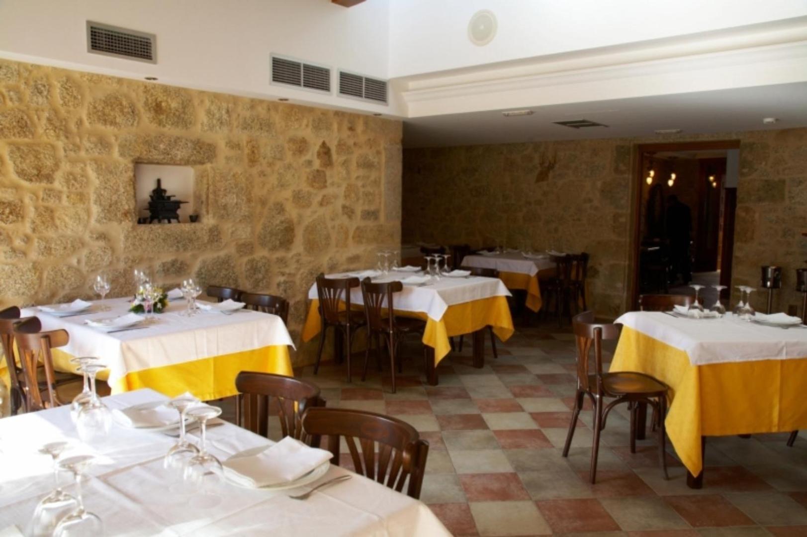Hotel Vila Do Val O Valadouro Bagian luar foto